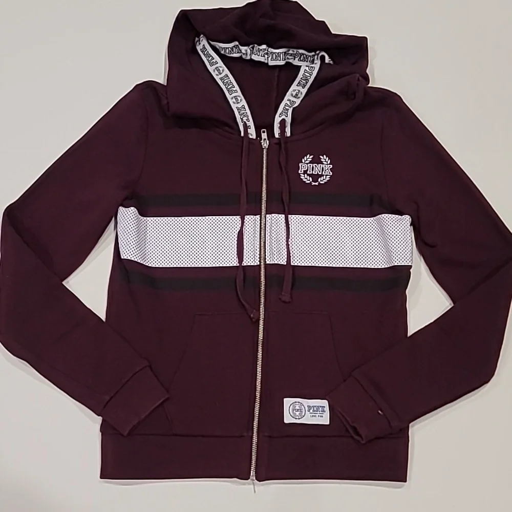 Victoria Secret "PINK" Popular Women's Burgundy Hoodie - Picture 4 of 12